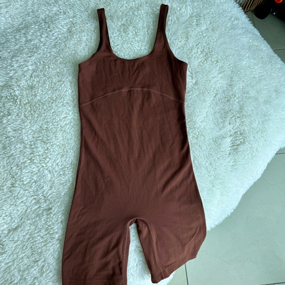 Aritzia TNA bodysuit - Picture 2 of 3